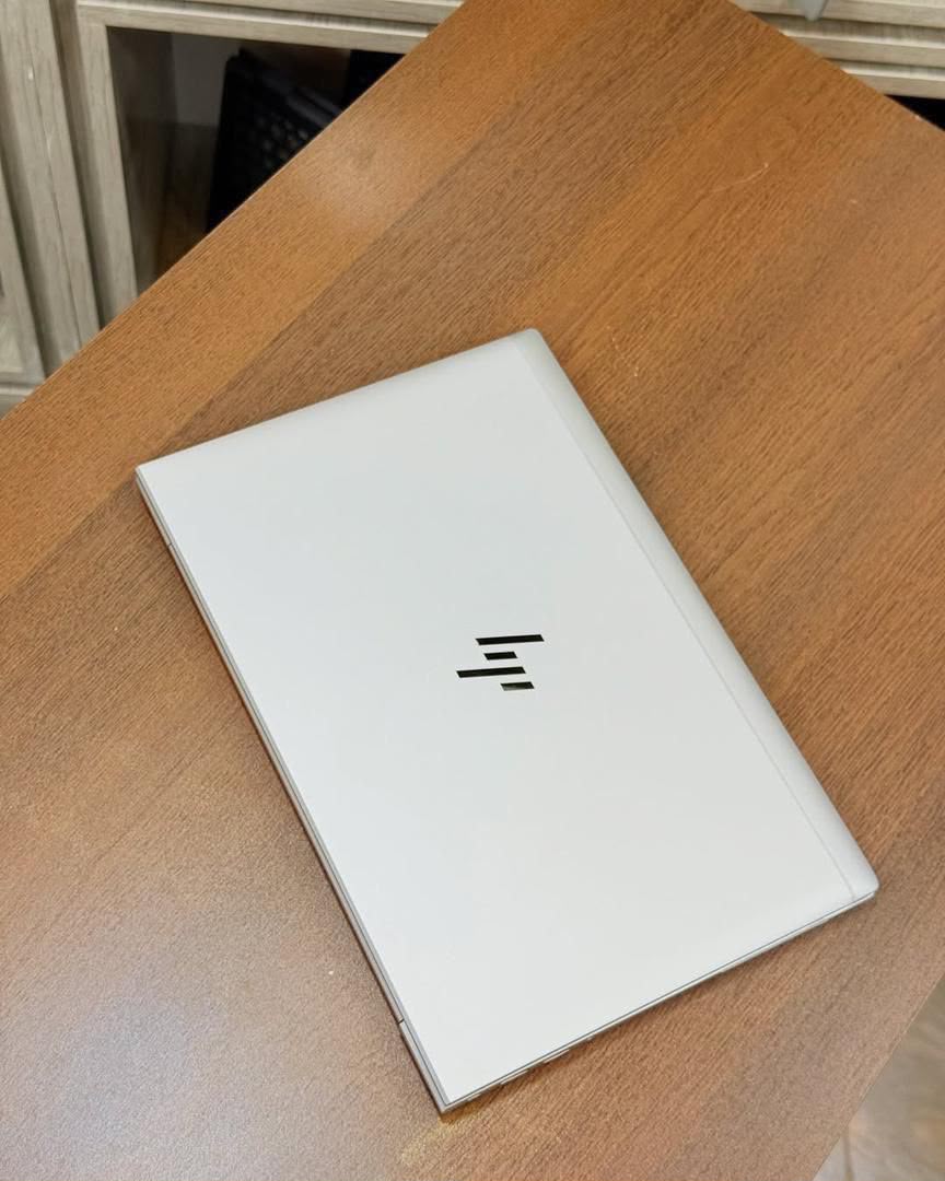 HP ELITEBOOK 845 g8 AMD RYZEN 5 PRO 11th gen