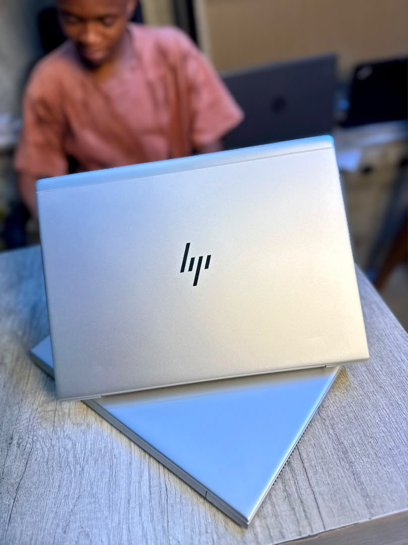 HP ELITEBOOK 830G6