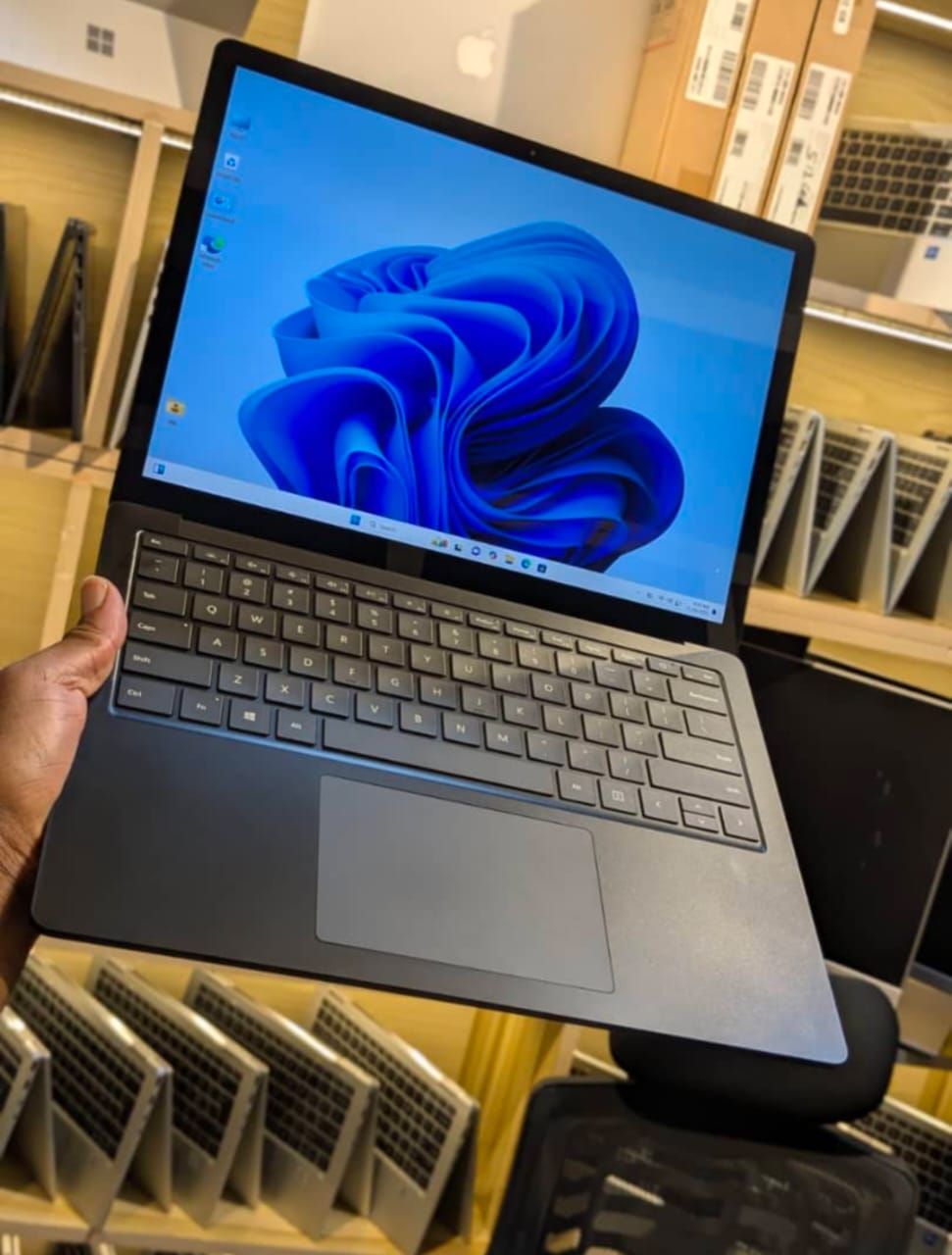Microsoft Surface Laptop 4 image 2